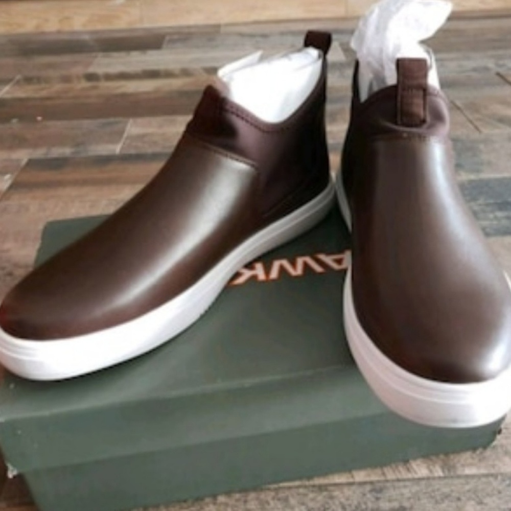 Hawke and Co sneakers 10.5
